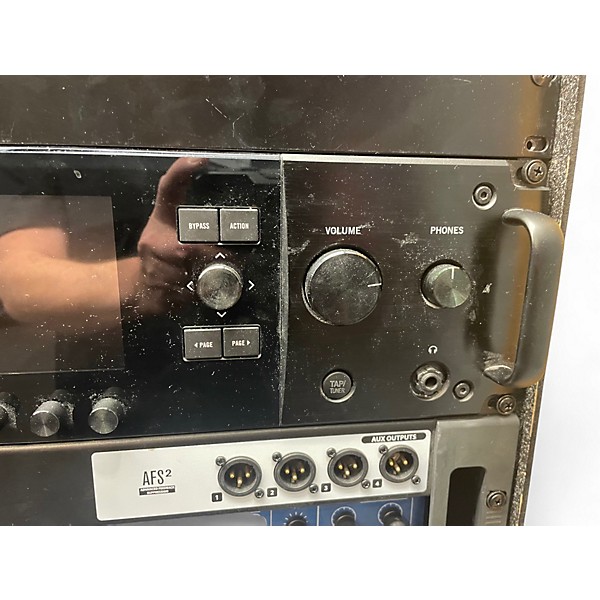 Used Line 6 Helix RACK Effect Processor