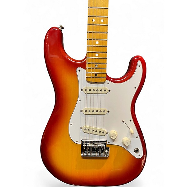 Vintage 1983 Fender Standard Stratocaster Sienna Sunburst Solid Body Electric Guitar
