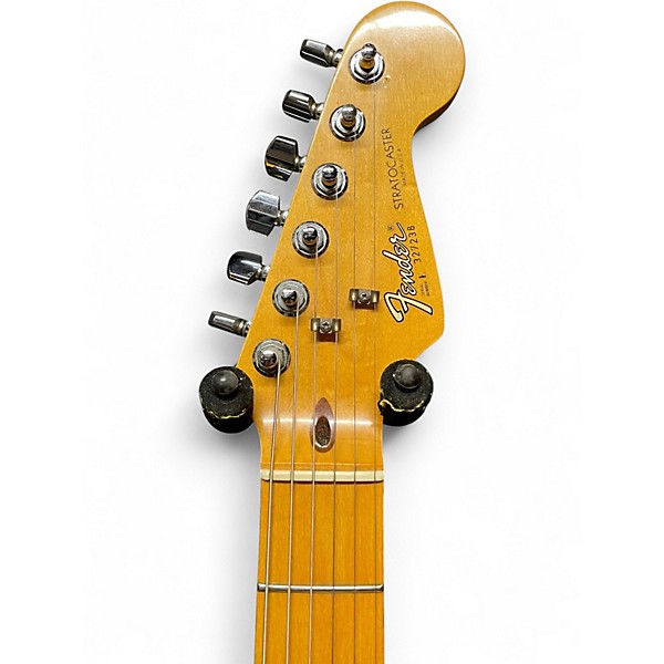 Vintage 1983 Fender Standard Stratocaster Sienna Sunburst Solid Body Electric Guitar