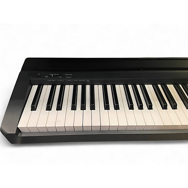 Used Yamaha P71