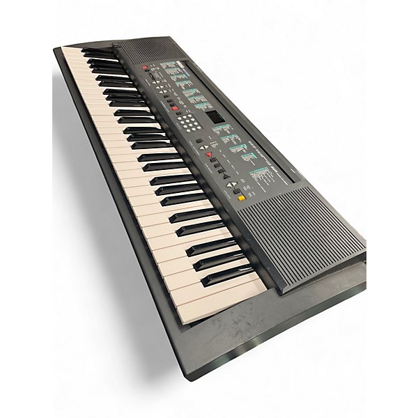 Used Yamaha PSR200 Portable Keyboard
