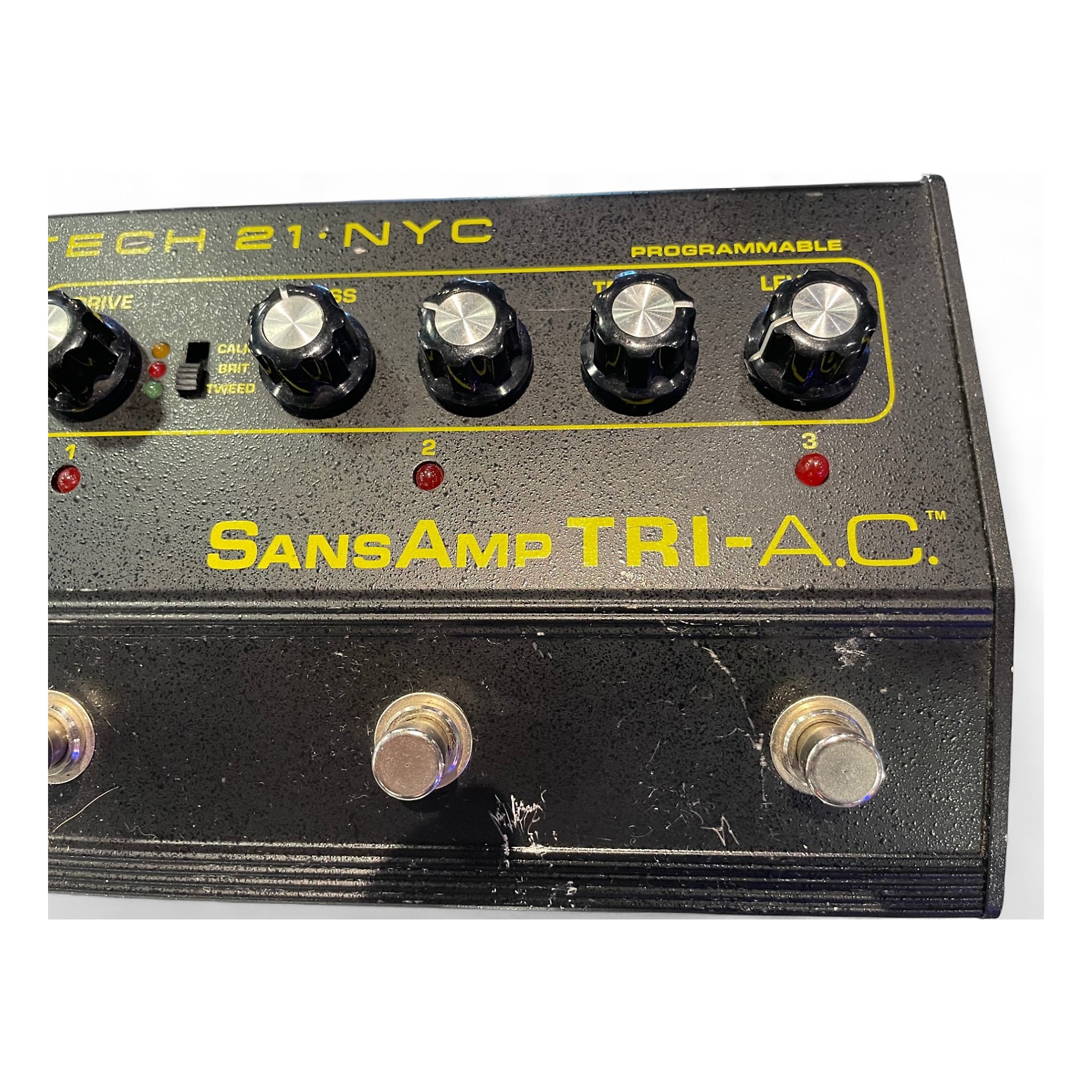 TEGH.21　SansAmp　TRI-AC Tech 21 SansAmp TRI AC Review - The Most Overlooked SansAmp!