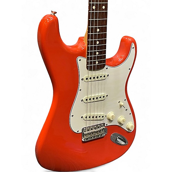 Used Fender CUSTOM 1960 NOS Stratocaster Fiesta Red Solid Body Electric Guitar