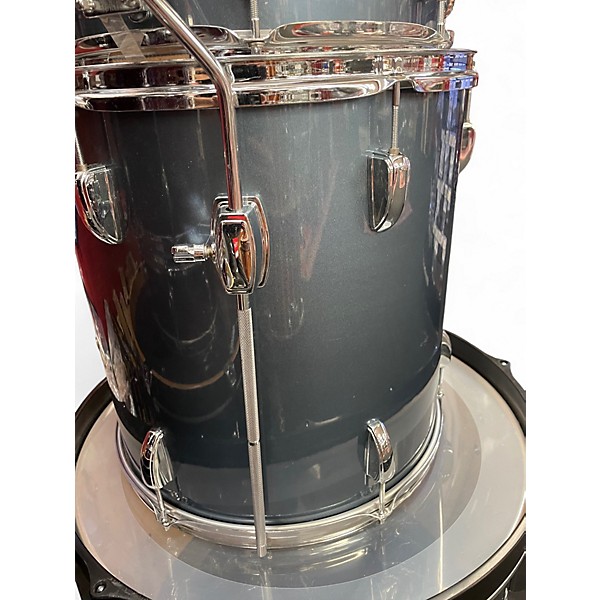 Used TAMA 5 Piece swingstar Ice Blue Metallic Drum Kit