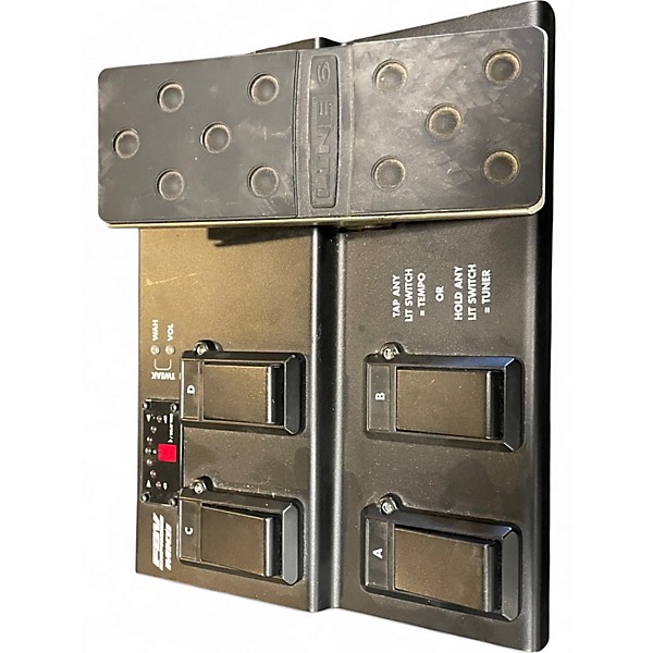 【箱、ケーブル付】 LINE6 FBV EXPRESS MKII フットスイッチ FBV EXPRESS MKII - フットコントローラー - Line 6 Japan