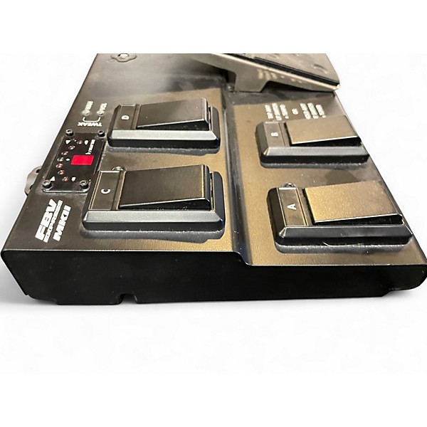 【箱、ケーブル付】 LINE6 FBV EXPRESS MKII フットスイッチ Amazon.com: Line 6 FBV Express MkII 4-button Foot Controller