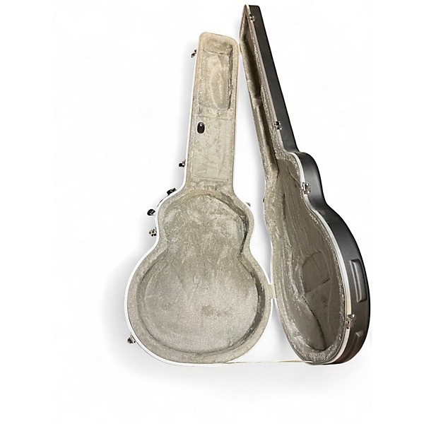 Used Road Runner RRMBA17 Bass Case