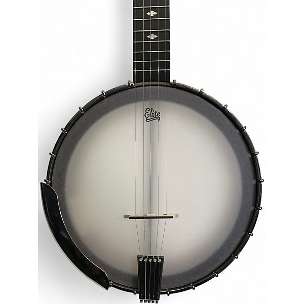 Used Deering Deluxe 5-String Walnut Banjo