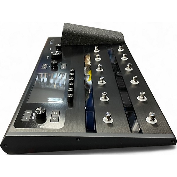 Used Line 6 Helix Effect Processor