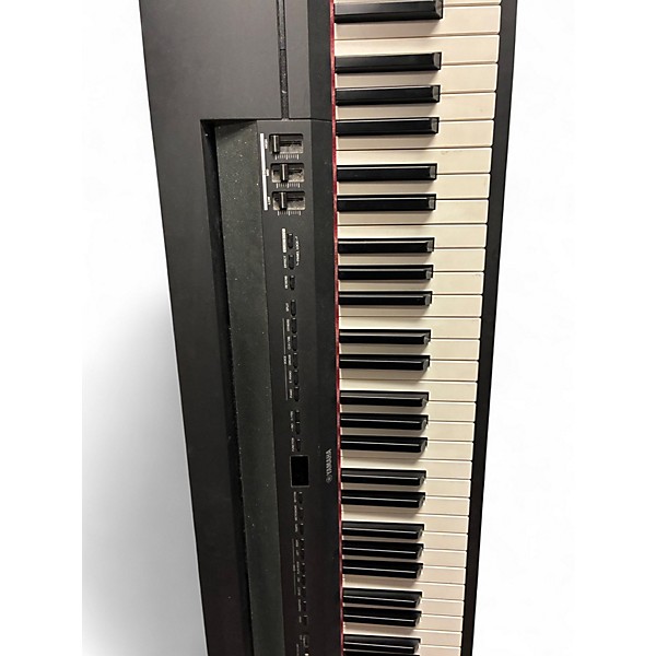 Used Yamaha P-255 Digital Piano