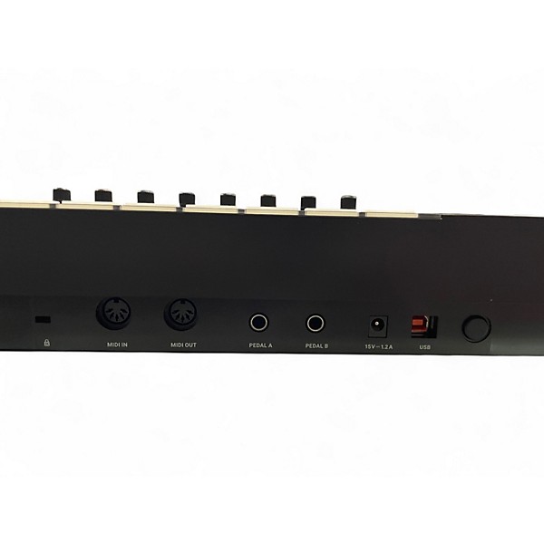 Used Native Instruments Komplete Kontrol S61 MK2 MIDI Controller