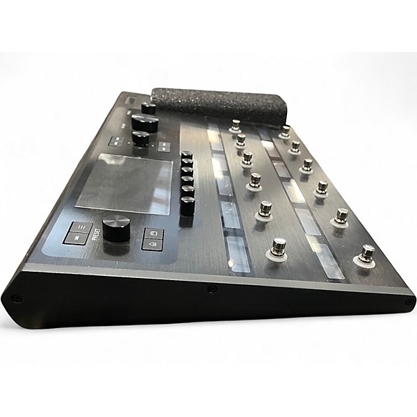 Used Line 6 Helix Effect Processor