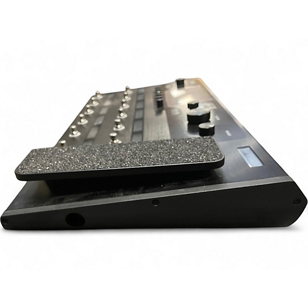 Used Line 6 Helix Effect Processor