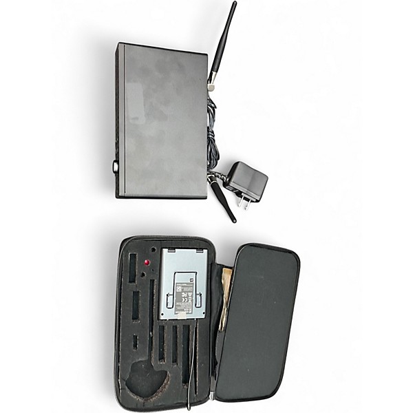 Used Sennheiser XSW Bodypack and Reciever Wireless System