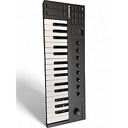 Used Native Instruments KOMPLETE KONTROL M32 MIDI Controller