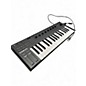 Used Native Instruments KOMPLETE KONTROL M32 MIDI Controller