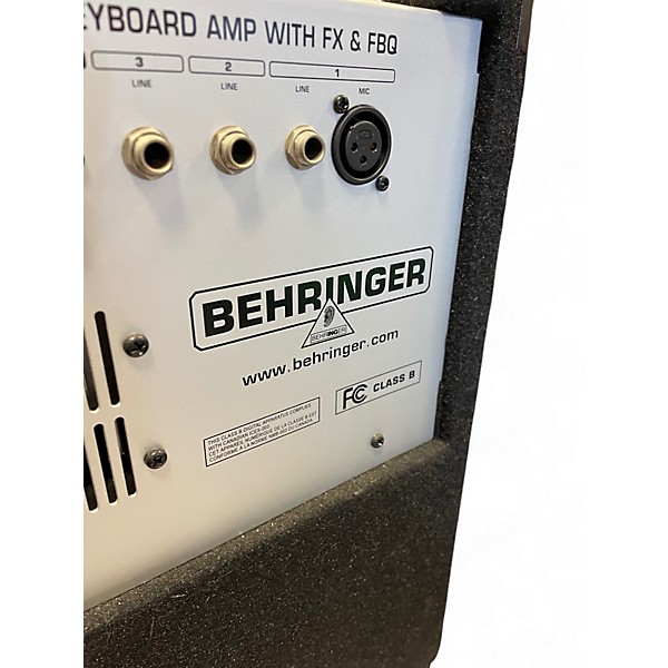 Used Behringer ultratone k450fx Keyboard Amp