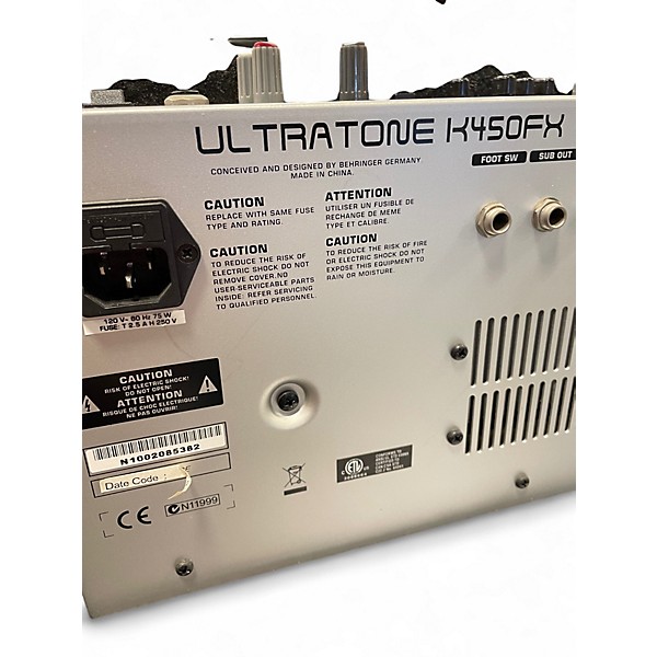 Used Behringer ultratone k450fx Keyboard Amp
