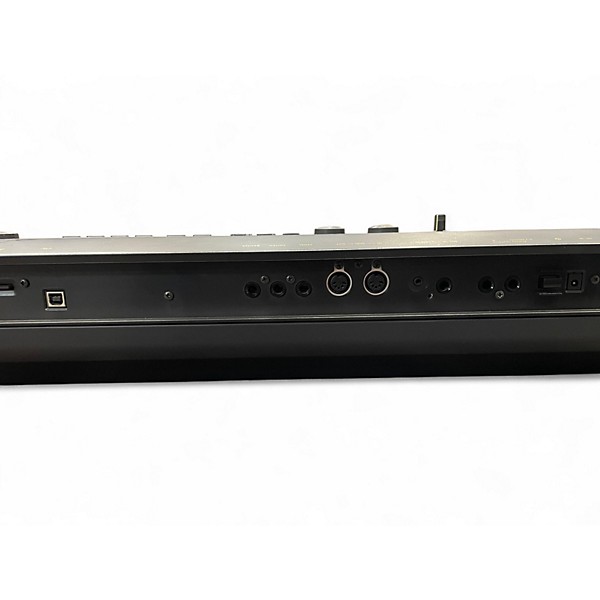 Used KORG KROSS-88 Keyboard Workstation