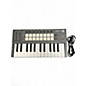 Used Novation LAUNCHKEY MINI MK3 MIDI Controller thumbnail