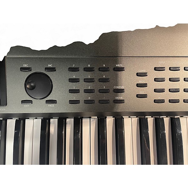 Used KORG Krome 73 Key Keyboard Workstation