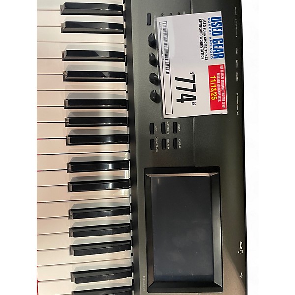 Used KORG Krome 73 Key Keyboard Workstation