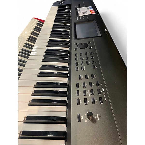 Used KORG Krome 73 Key Keyboard Workstation