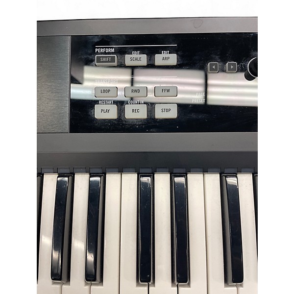 Used Native Instruments Komplete Kontrol S61 MIDI Controller