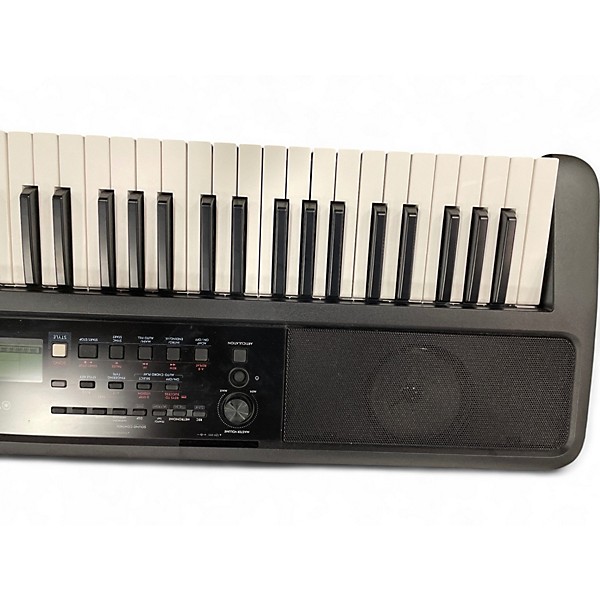 Used Yamaha PSREW320 Portable Keyboard
