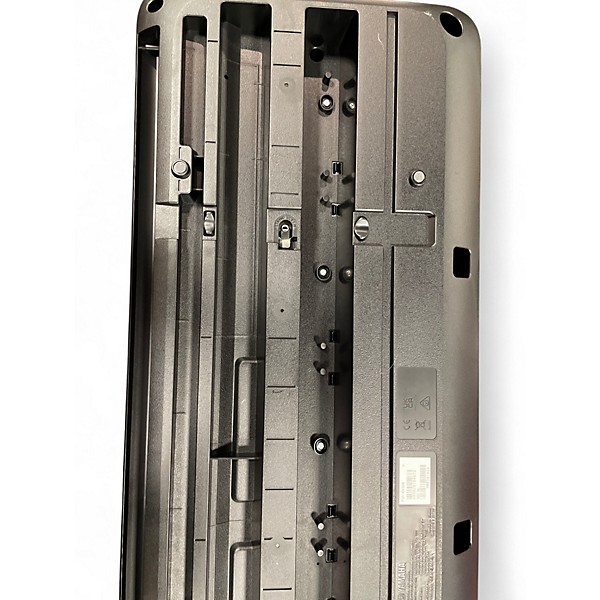 Used Yamaha PSREW320 Portable Keyboard