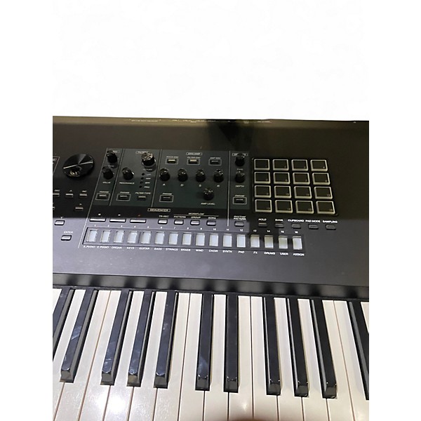 Used Roland Fantom 8 Keyboard Workstation