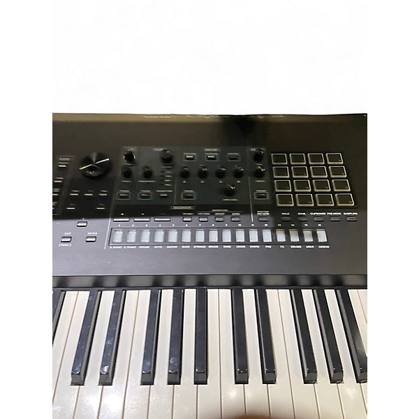 Used Roland Fantom 8 Keyboard Workstation