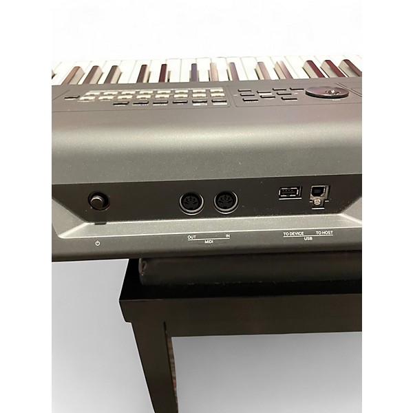 Used Yamaha MX88BK Synthesizer