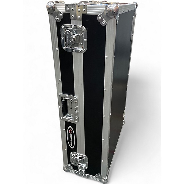 Used Odyssey ns7 flight case DJ Case