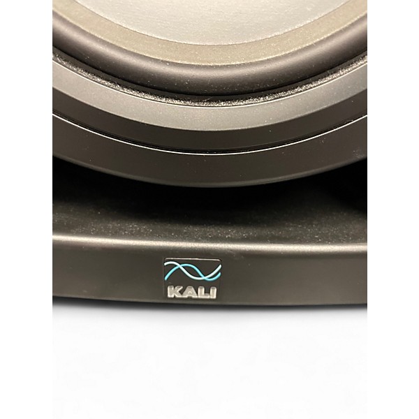 Used Kali Audio lp-6 pair Powered Monitor