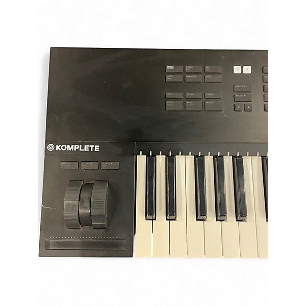 Used Native Instruments Komplete Kontrol S49 MIDI Controller