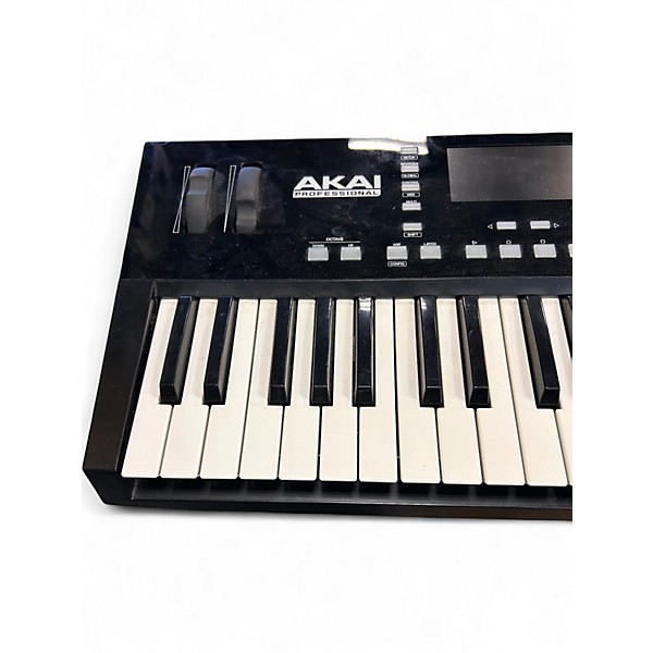 Used Akai Professional Advance 61 MIDI Controller