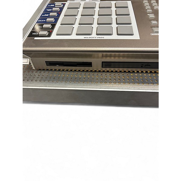 Used Roland MV8000 MultiTrack Recorder