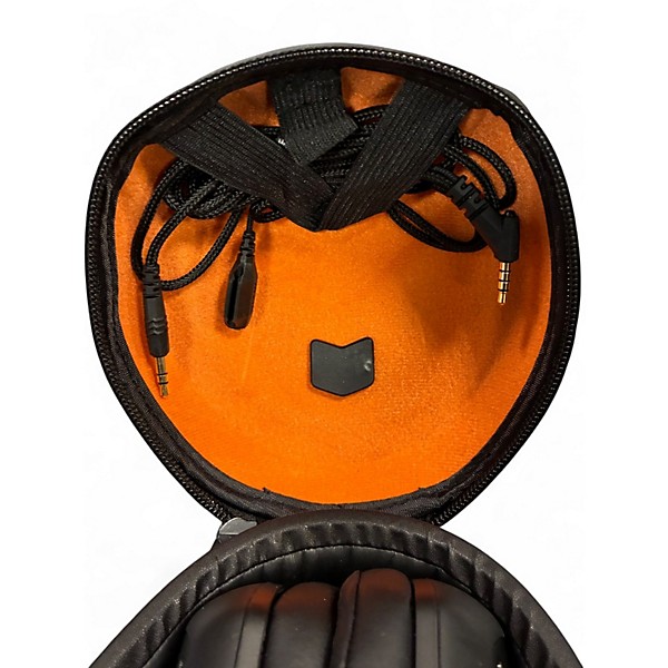 Used V-mota crossfade m-100 Studio Headphones