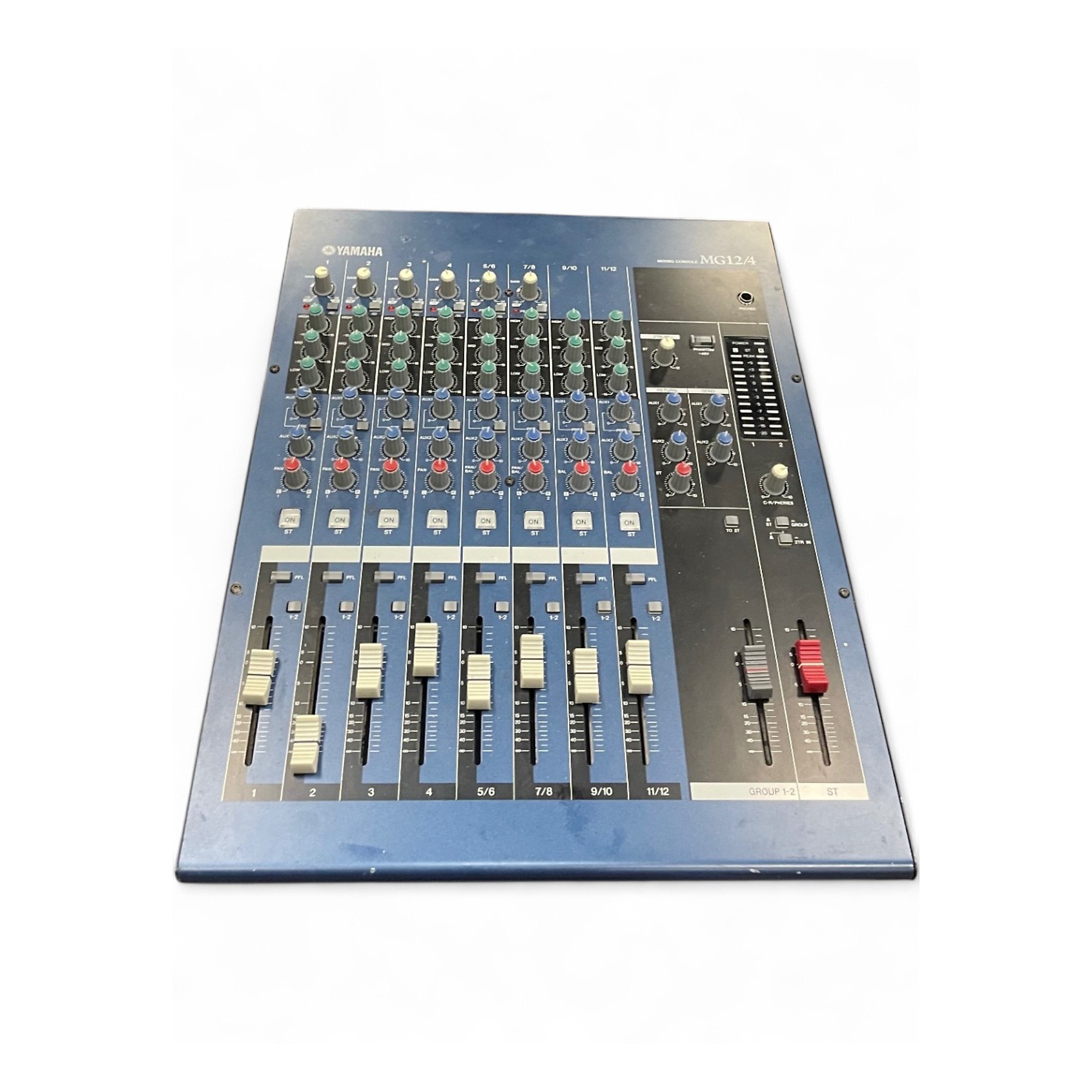 Used Yamaha MG12/4 Unpowered Mixer | Guitar Center