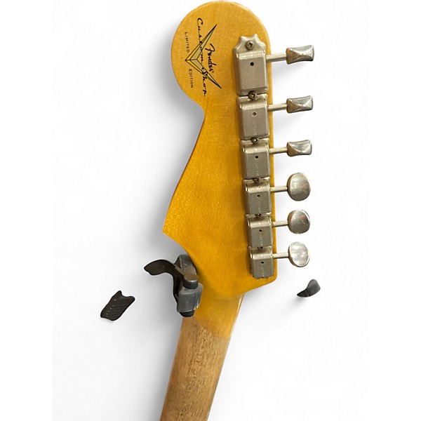 Used 2023 Fender CUSTOM SHOP JOURNEYMAN STRATOCASTER SHELL PINK Solid Body Electric Guitar