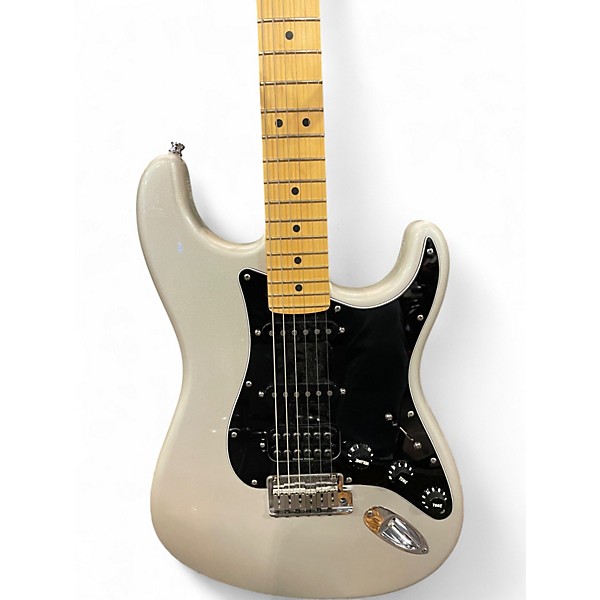 Used 2003 Fender American Series Stratocaster Silver Solid Body Electric Guitar