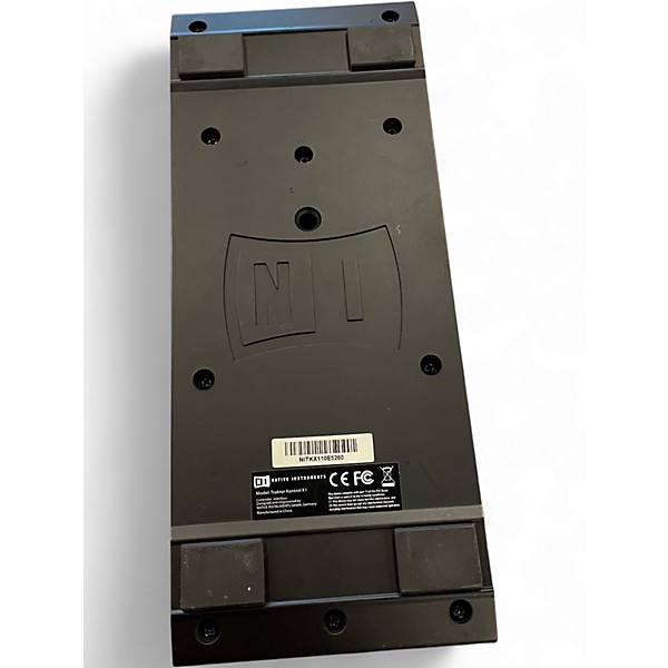 Used Native Instruments TRAKTOR KONTROL X1 DJ Mixer