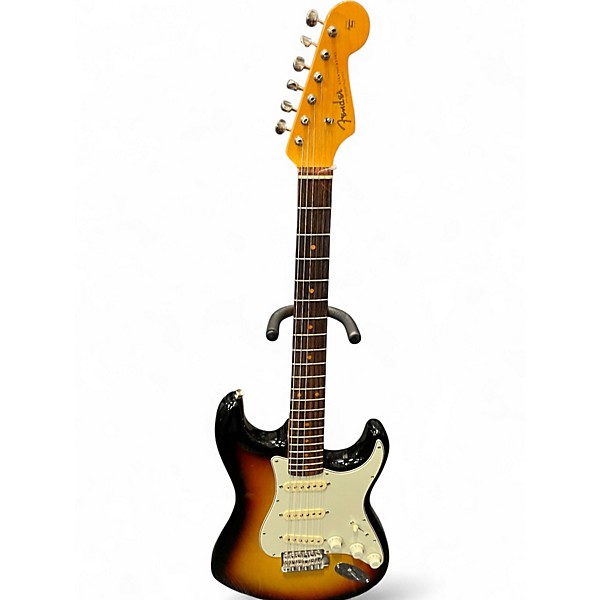 Used Fender AMERICAN VINTAGE 1961 STRATOCASTER 3 Color Sunburst Solid Body Electric Guitar