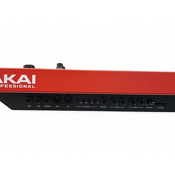 Used Akai Professional MPC KEY 37 Keyboard Workstation