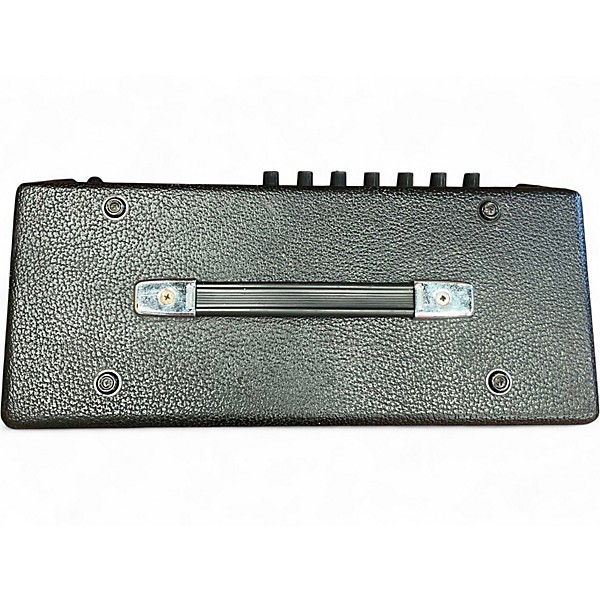 Used Fender Vibro Champ XD 5W 1X8 Guitar Combo Amp