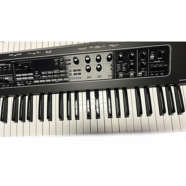 Used Yamaha CK61 Keyboard Workstation