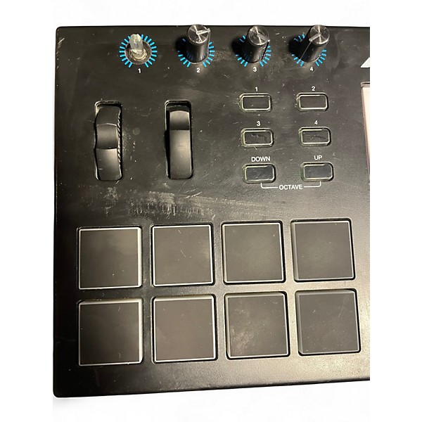 Used 2020s Alesis V61 61-Key MIDI Controller