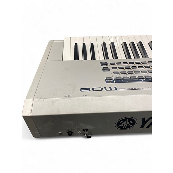 Used Yamaha MO8 88 Key Keyboard Workstation | Guitar Center