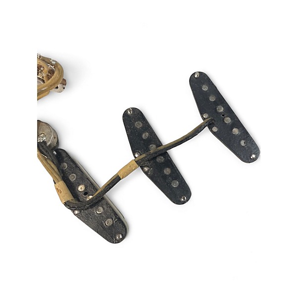 Vintage 1959 Fender Stratocaster 3 Tone Sunburst Solid Body Electric Guitar